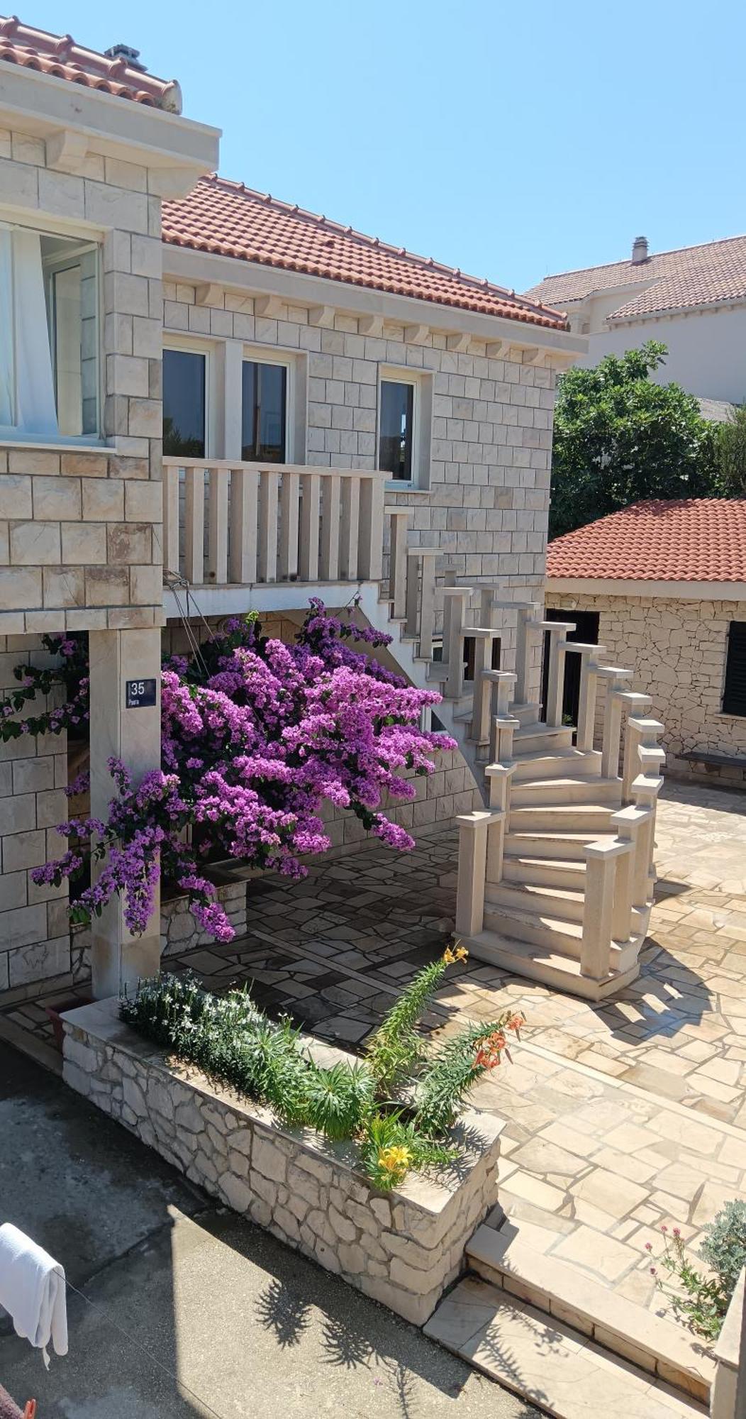 Apartments Villa Vanja Povlja  Εξωτερικό φωτογραφία